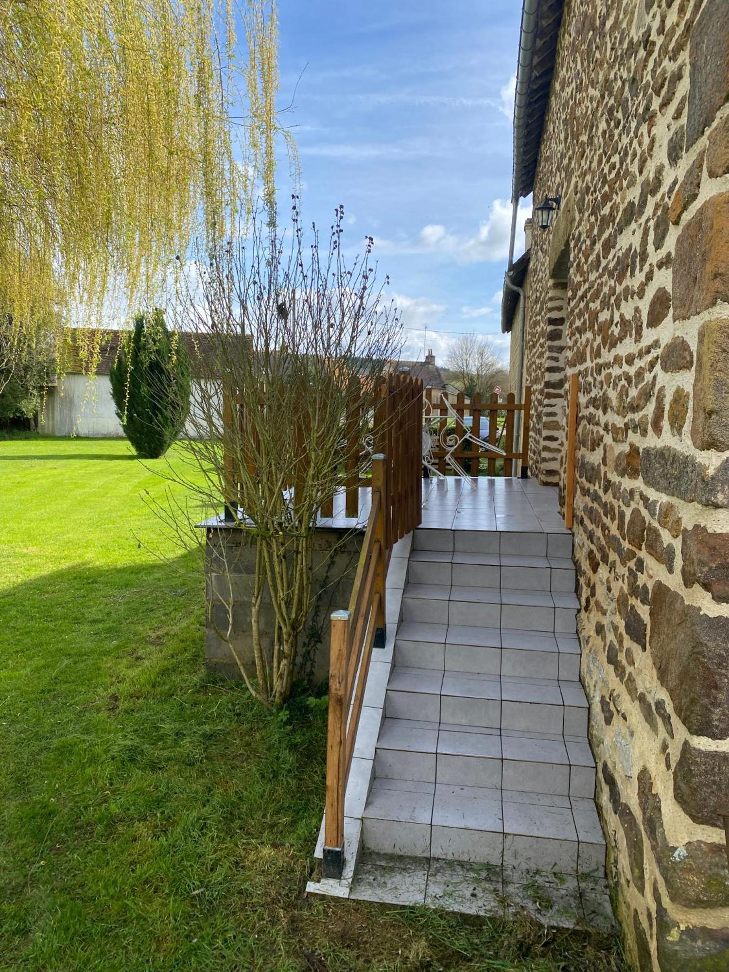 Bed and Breakfast Le Petitepinay Moitron-sur-Sarthe Zewnętrze zdjęcie